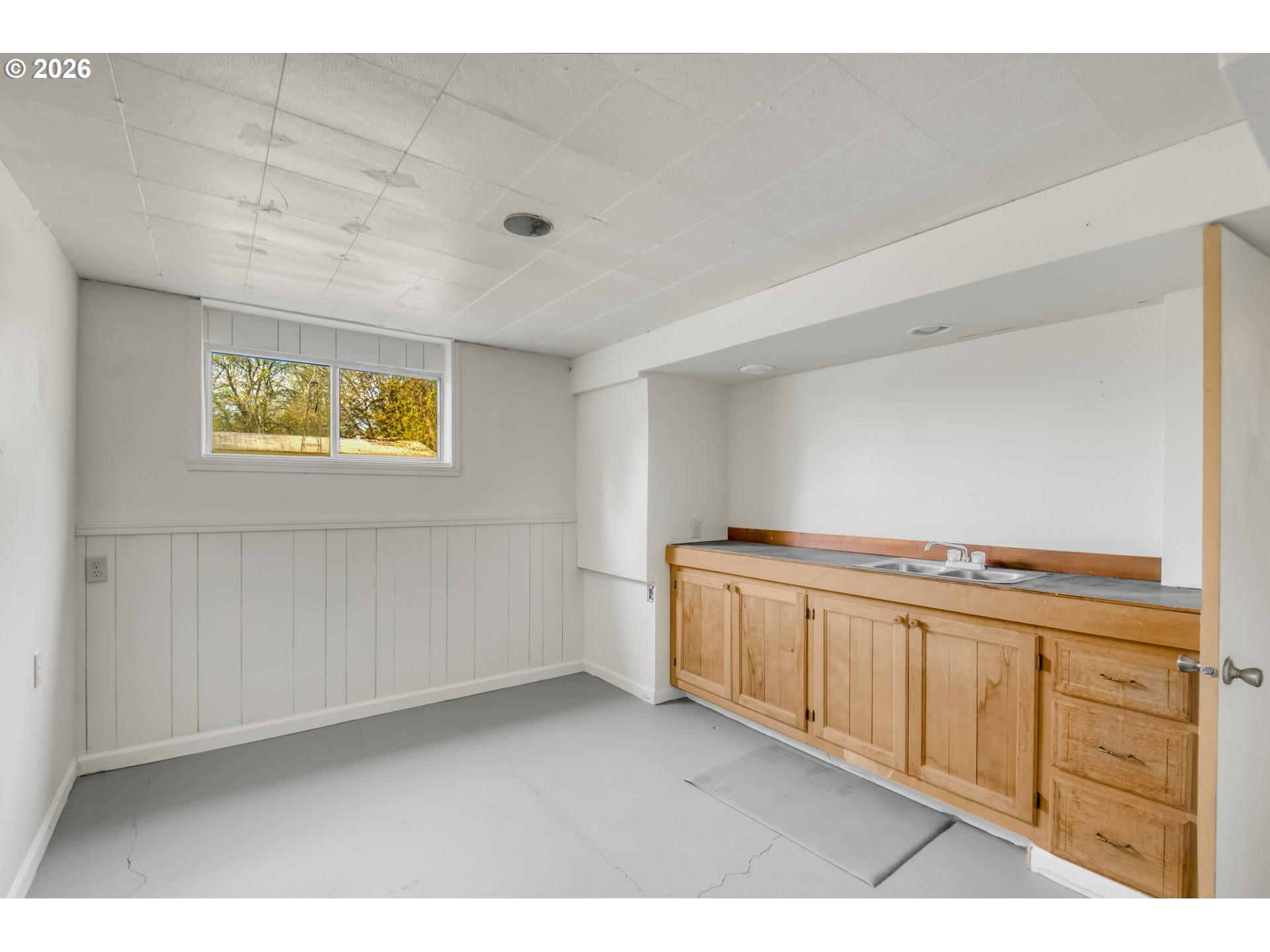 29729 Southwest Old Well Road West Linn, OR 97068 - Photo 26 of 44