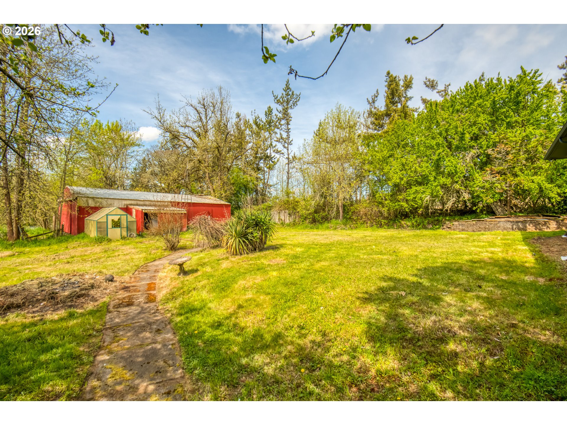 29729 Southwest Old Well Road West Linn, OR 97068 - Photo 33 of 44