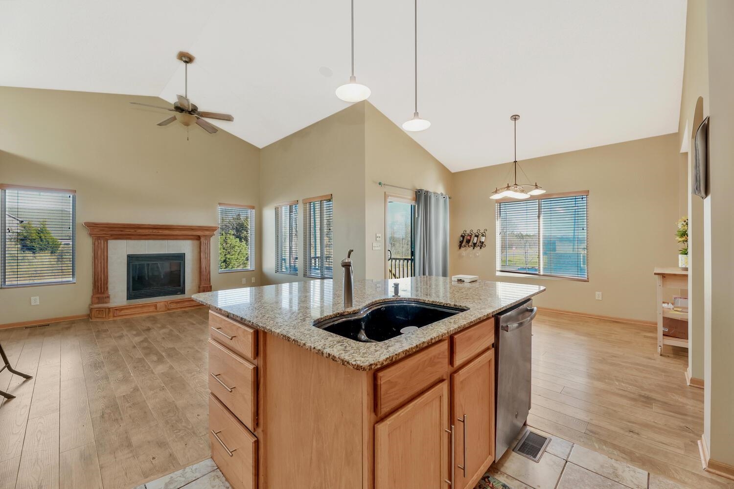 3774 Ridge Port Court Wichita, KS 67205 - Photo 16 of 36