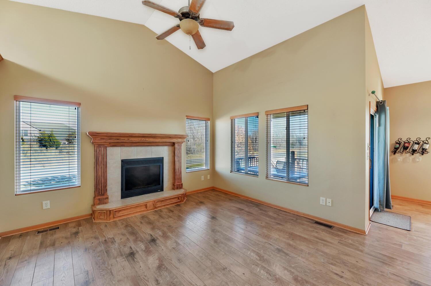 3774 Ridge Port Court Wichita, KS 67205 - Photo 5 of 36