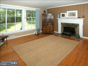 610 Valley View Lane Wayne, PA 19087 - Photo 8 of 12 Gallery Image 8