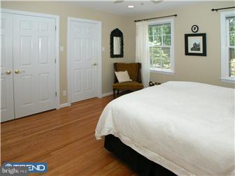 610 Valley View Lane Wayne, PA 19087 - Photo 9 of 12 Gallery Image 9