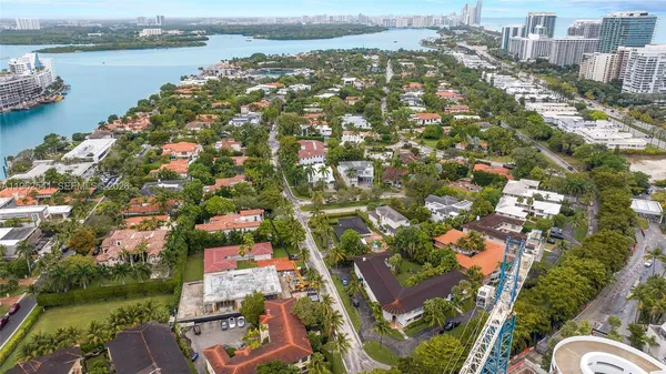 $2,400 | 50 Park Drive, Unit 5, Bal Harbour, FL 33154