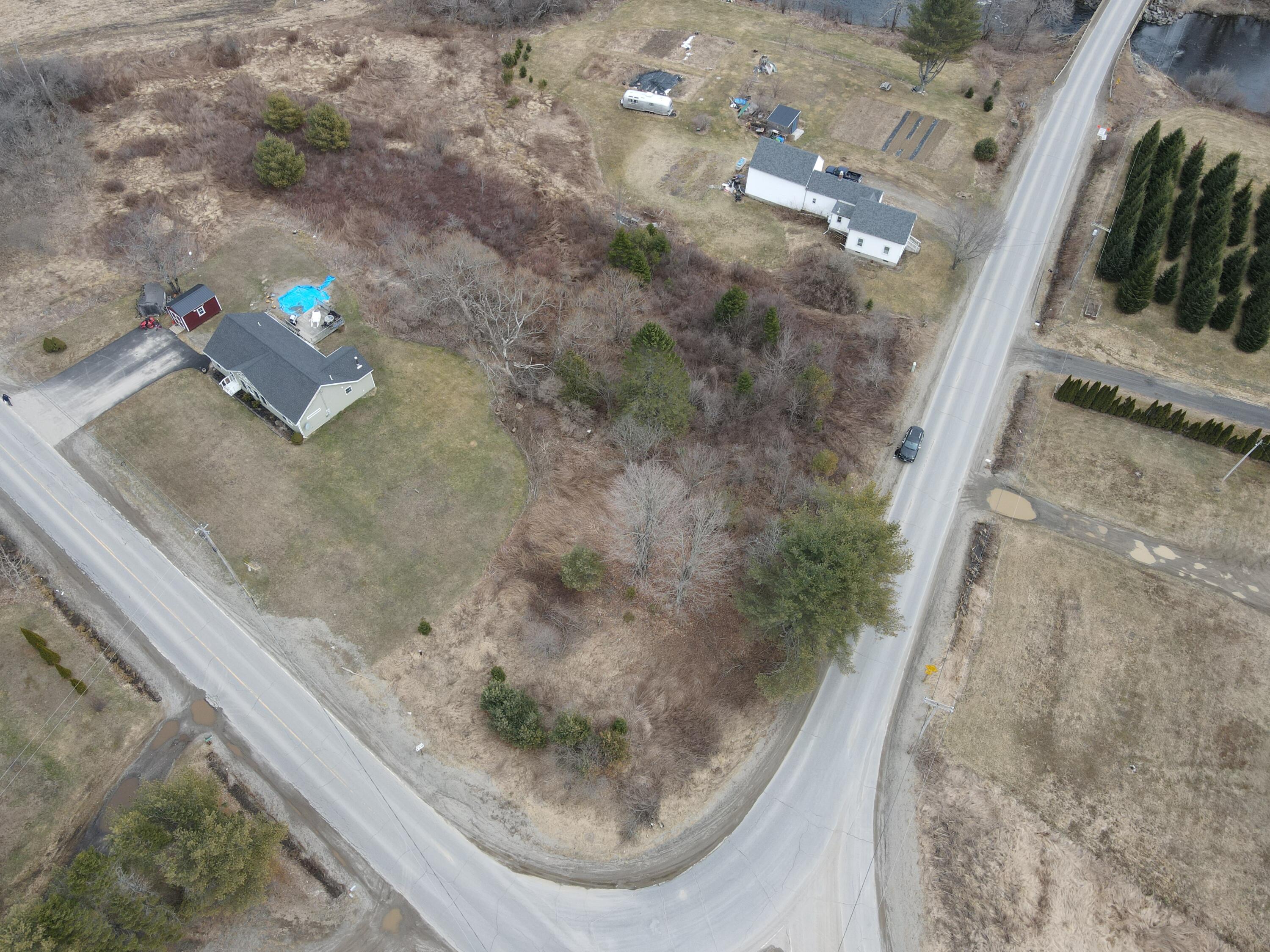 Undisclosed Address Winterport, ME 04496 - Photo 5 of 5 20250407_175104000_iOS