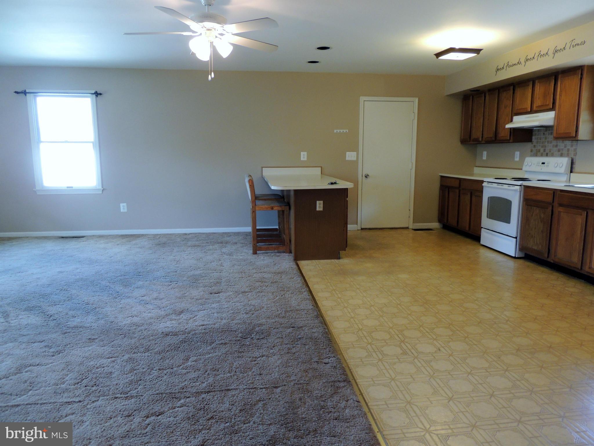 1509 Fullerton Road Edgewater, MD 21037 - Photo 6 of 30 Interior (General)