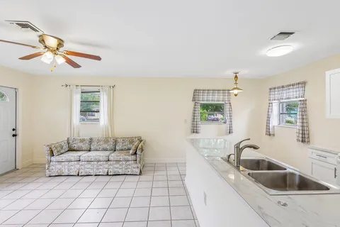 $349,999 | 1511 North 70th Terrace, Hollywood, FL 33024