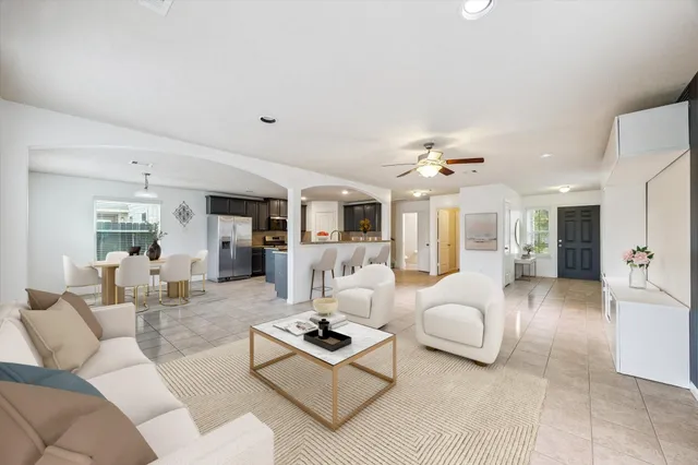 $2,400 | 11718 Red Hummingbird Drive, Houston, TX 77047