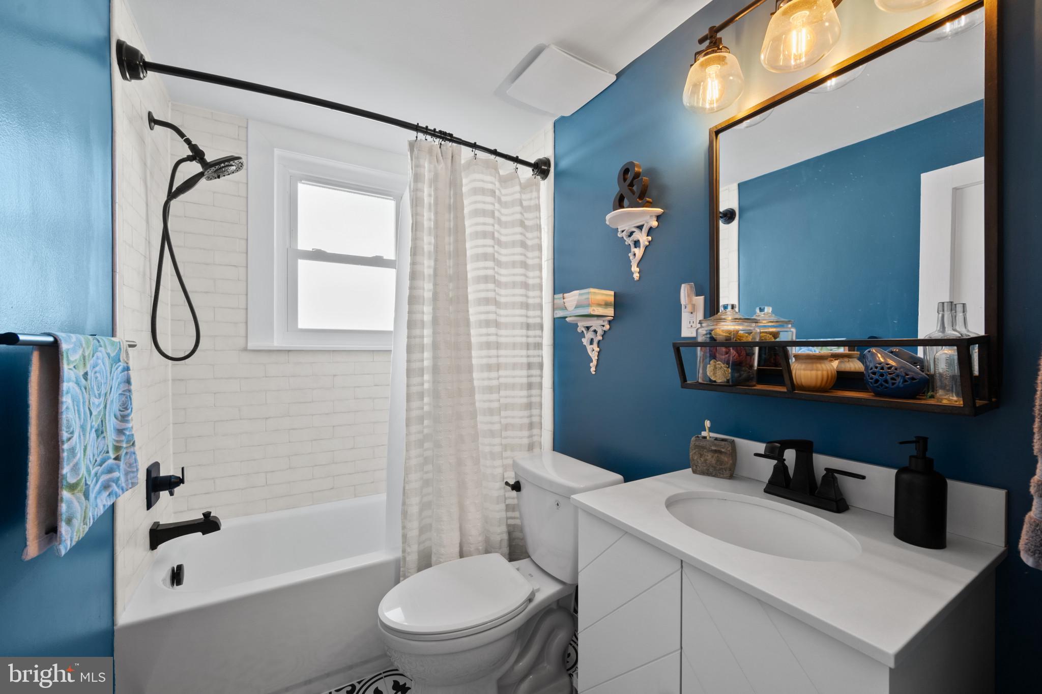737 Cottage Road Glenside, PA 19038 - Photo 13 of 25 Gallery Image 13