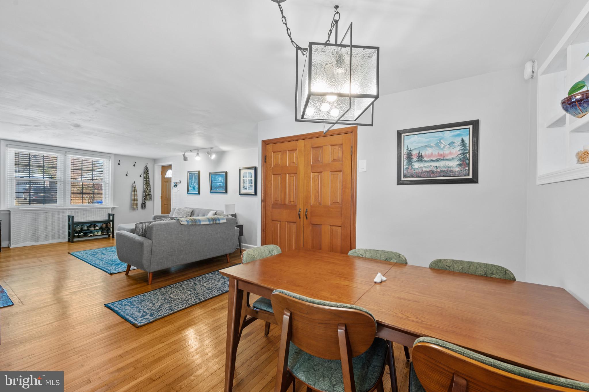 737 Cottage Road Glenside, PA 19038 - Photo 5 of 25 Gallery Image 5