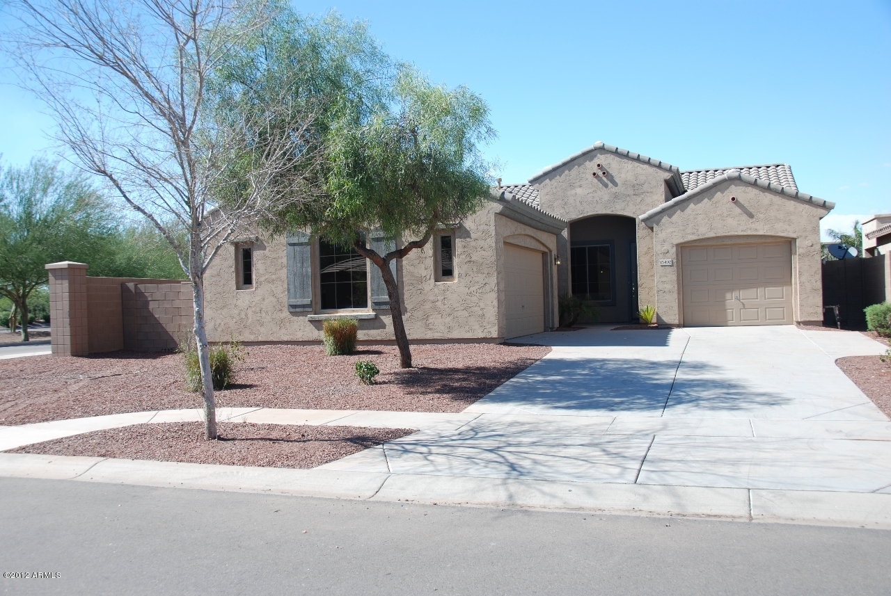 15492 West Redfield Road Surprise, AZ 85379 - Photo 1 of 24 DSC_0475