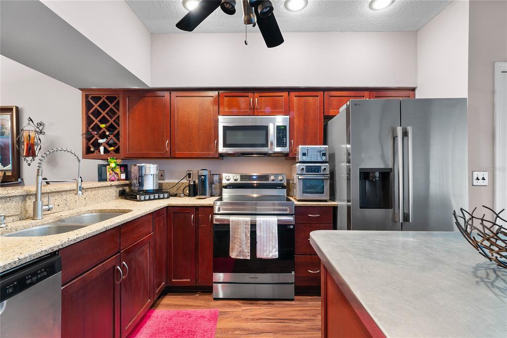 2804 Countryside Boulevard, Unit 3 Clearwater, FL 33761 - Photo 14 of 50