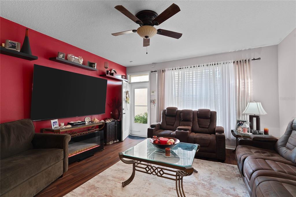 2804 Countryside Boulevard, Unit 3 Clearwater, FL 33761 - Photo 8 of 50