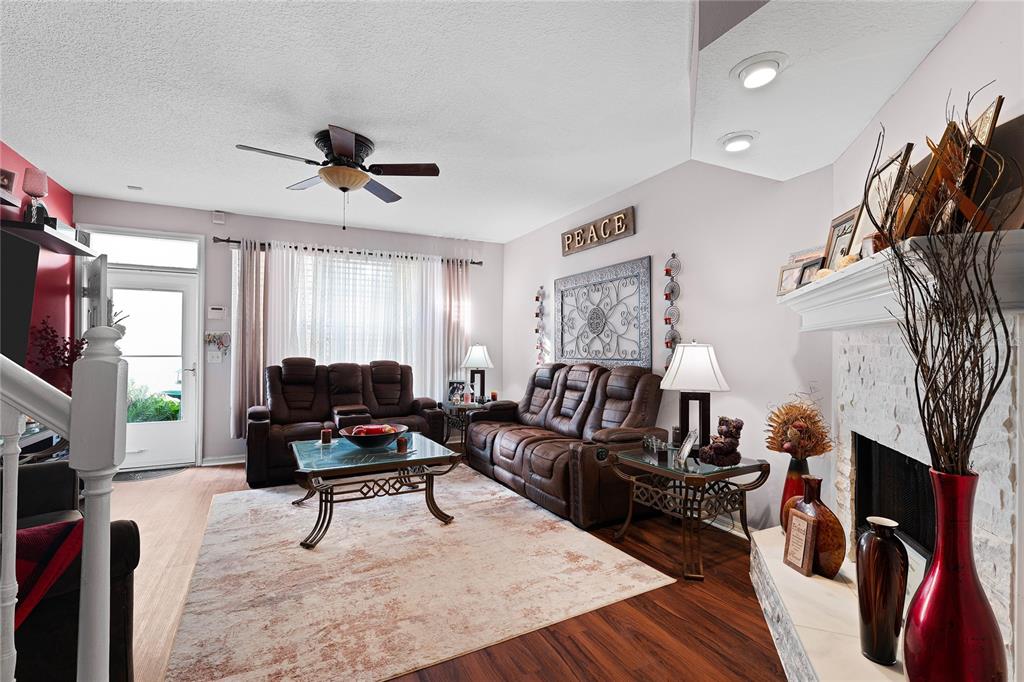 2804 Countryside Boulevard, Unit 3 Clearwater, FL 33761 - Photo 10 of 50