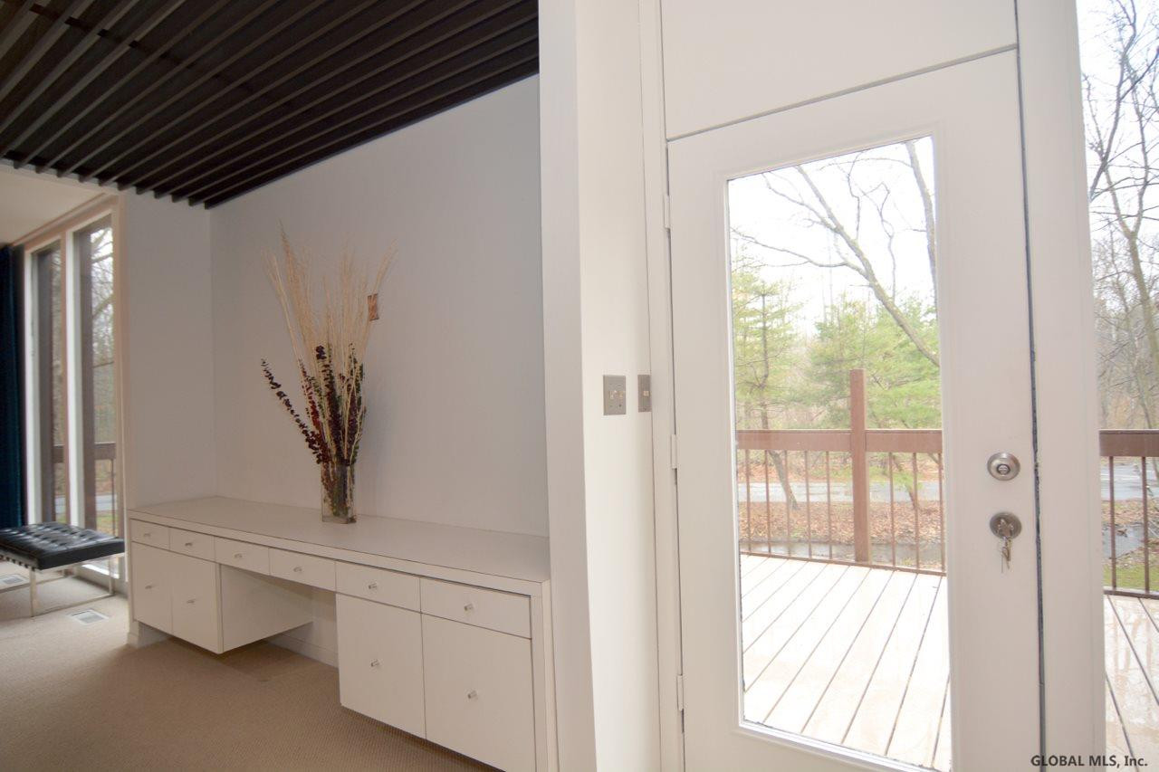 48 Sunset Boulevard Colonie, NY 12205 - Photo 21 of 52 Photo 21