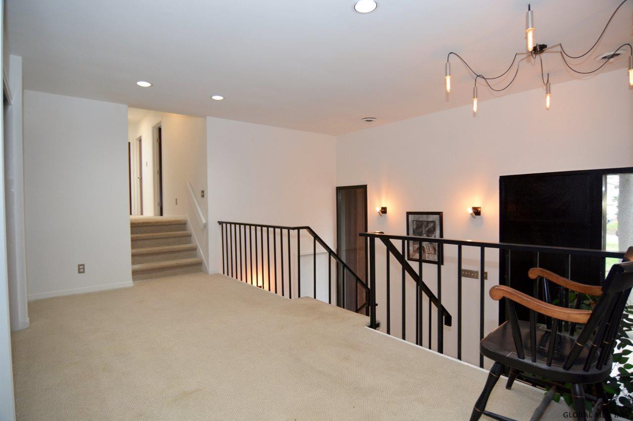 48 Sunset Boulevard Colonie, NY 12205 - Photo 23 of 52 Photo 23