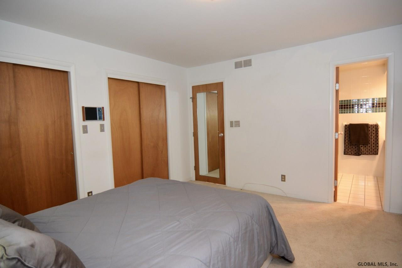 48 Sunset Boulevard Colonie, NY 12205 - Photo 27 of 52 Photo 27