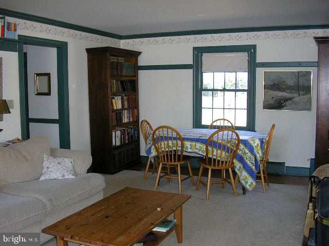 122 Harvey Road Hershey, PA 17033 - Photo 2 of 9 Gallery Image 2