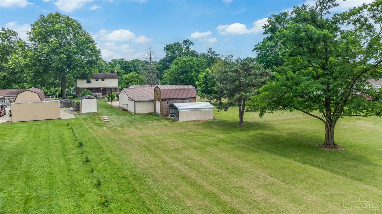 10495 Pottinger Road Cincinnati, OH 45251 - Photo 20 of 63