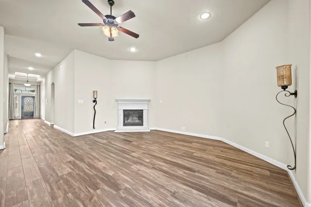 $2,500 | 15114 Winthrop Manor Way, Cypress, TX 77429