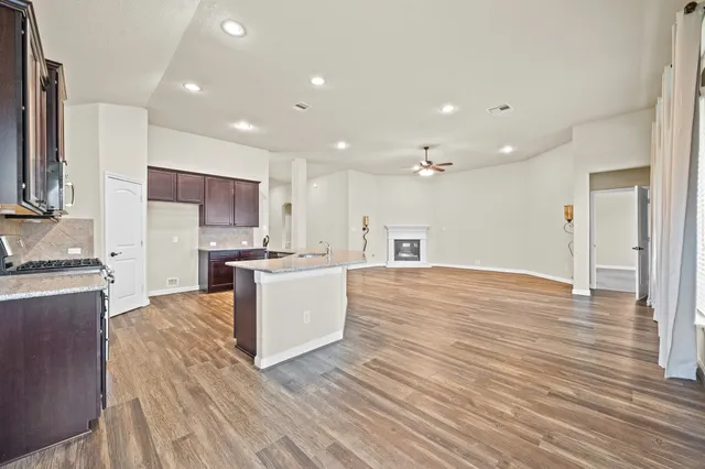 $2,500 | 15114 Winthrop Manor Way, Cypress, TX 77429