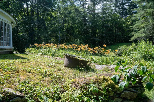 $730,000 | 341 Under The Mountain Road, Londonderry, VT 05155