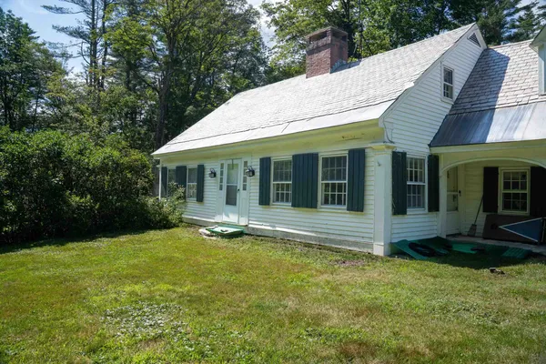 $690,000 | 341 Under The Mountain Road, Londonderry, VT 05155