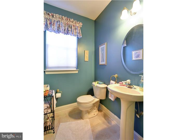 764 Kelli Lane Springfield, PA 19064 - Photo 12 of 21 Half Bath