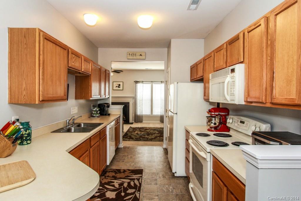 816 Dillard Road, Unit 112 Rock Hill, SC 29730 - Photo 9 of 23 Gallery Image 9