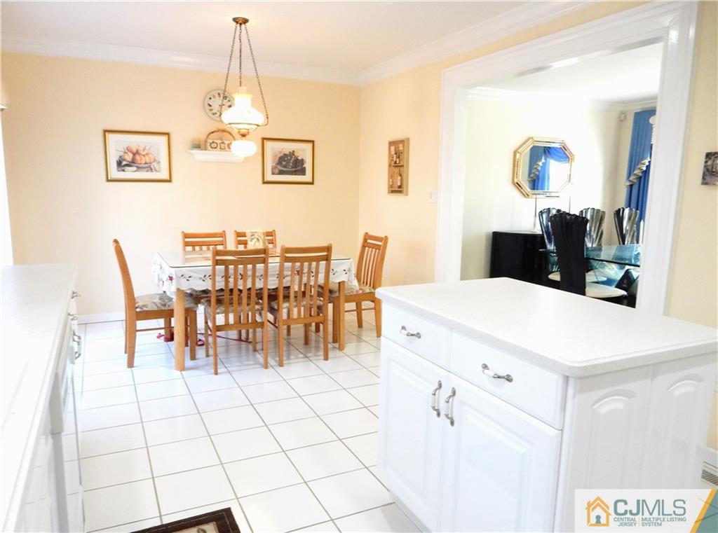 10 John Partridge Road Old Bridge, NJ 07747 - Photo 5 of 25 Gallery Image 5
