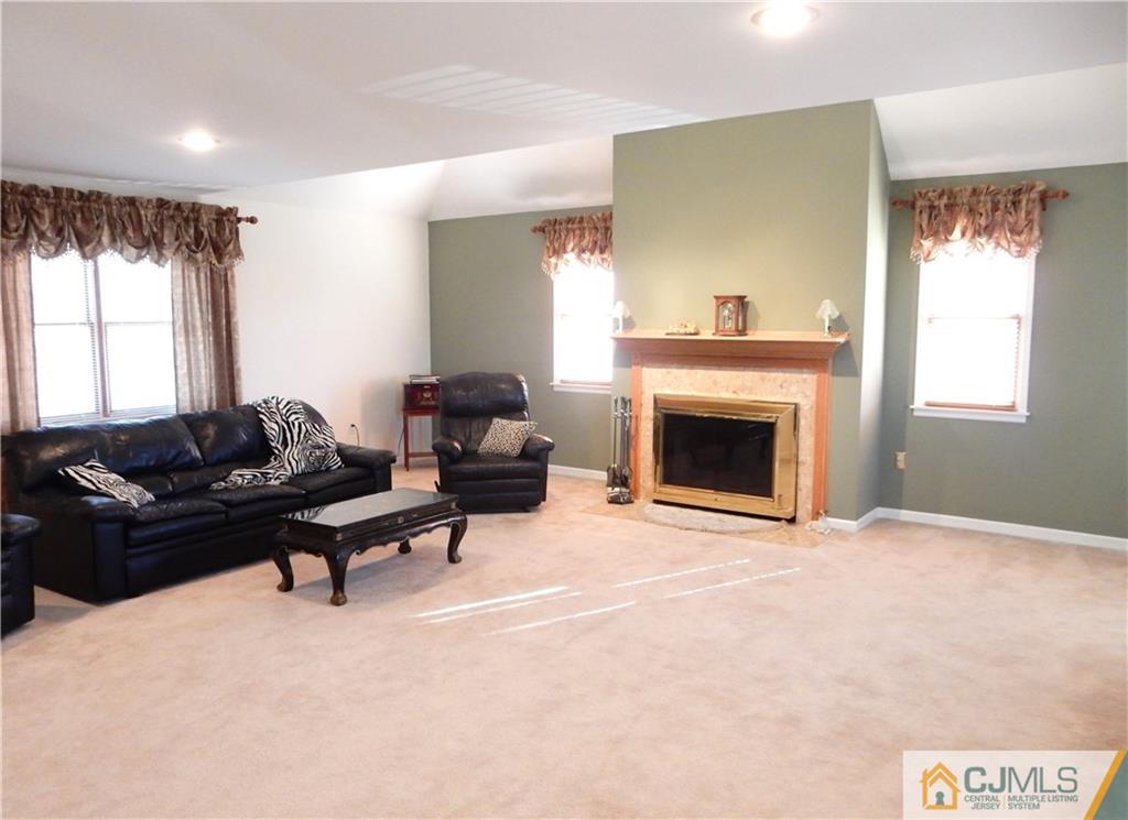 10 John Partridge Road Old Bridge, NJ 07747 - Photo 8 of 25 Gallery Image 8