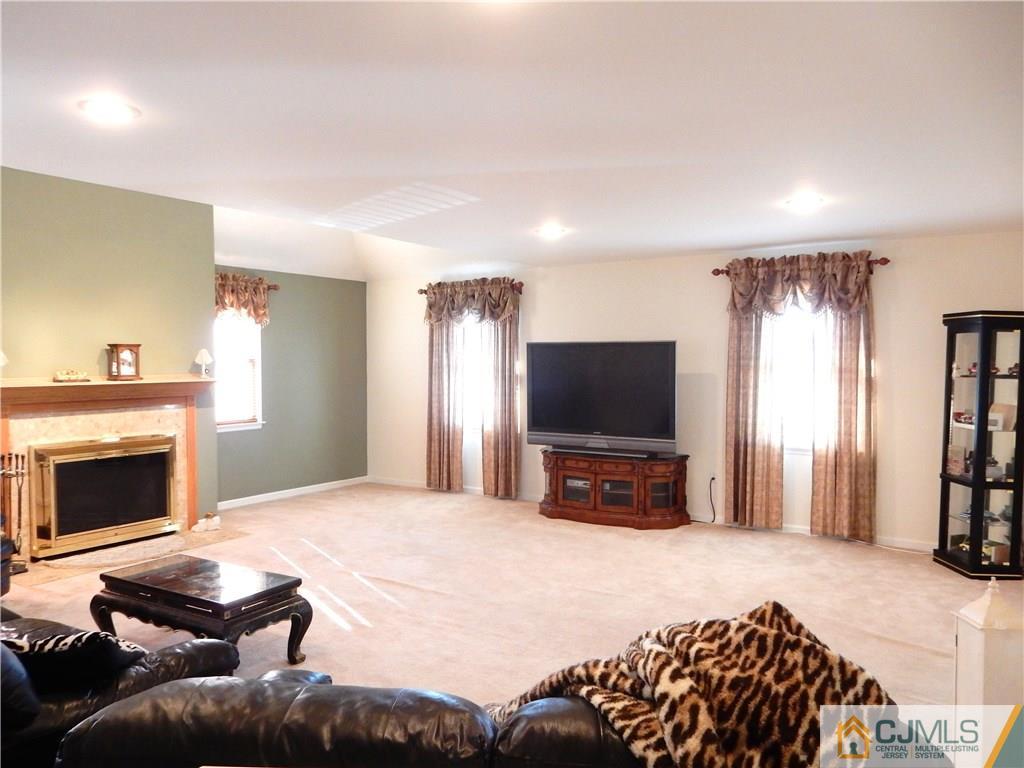 10 John Partridge Road Old Bridge, NJ 07747 - Photo 9 of 25 Gallery Image 9
