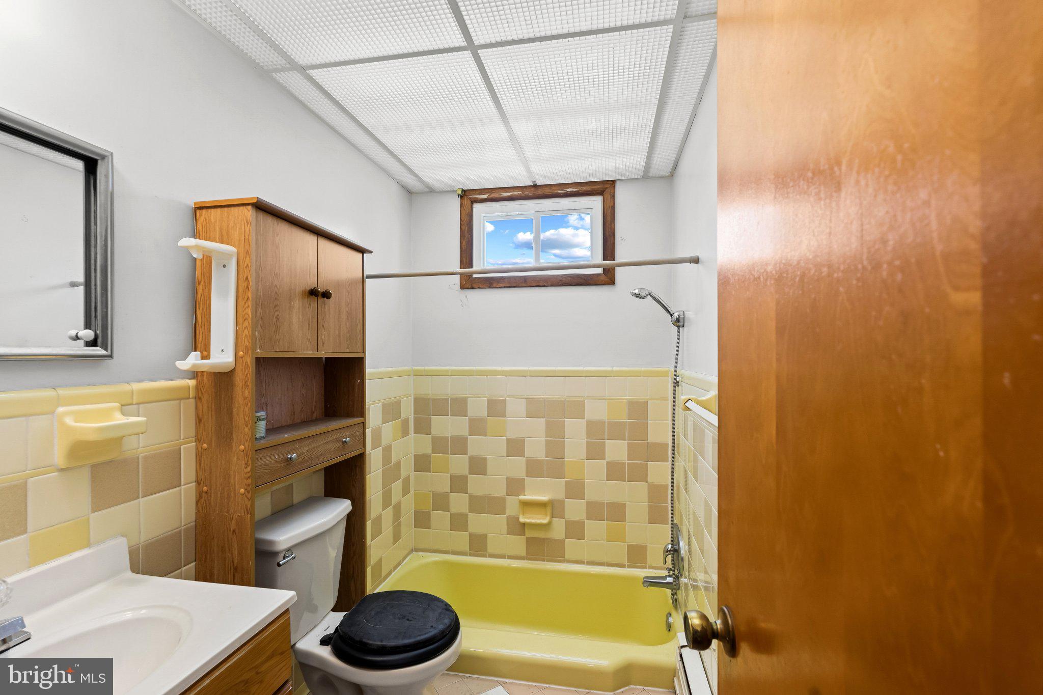 5422 Woodbine Road Woodbine, MD 21797 - Photo 27 of 39 Charming vintage bathroom retreat.