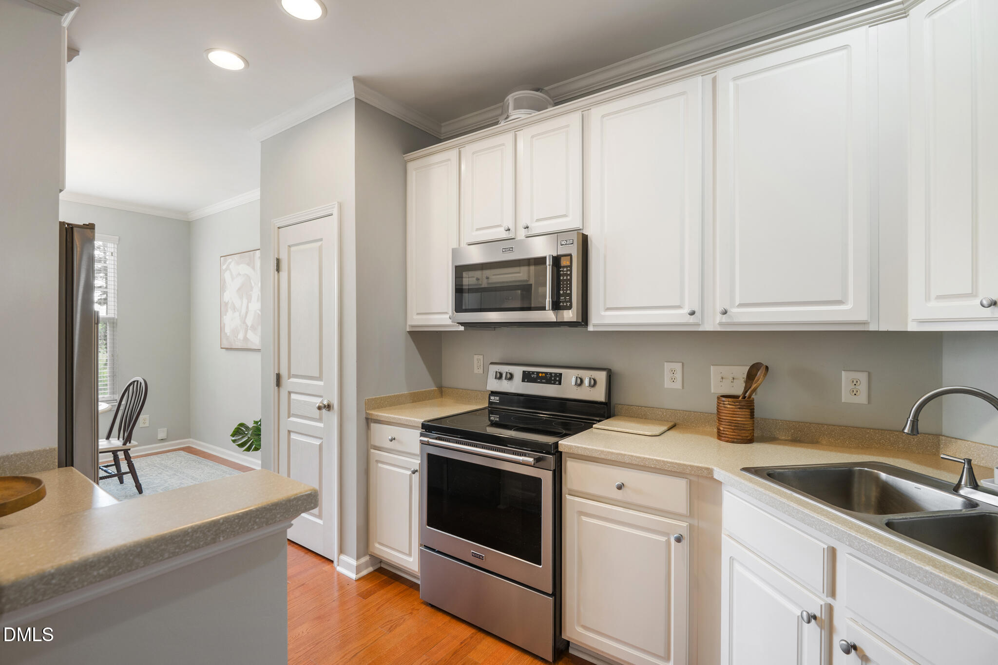 12814 Tee Time Way Raleigh, NC 27614 - Photo 11 of 39 Gallery Image 11
