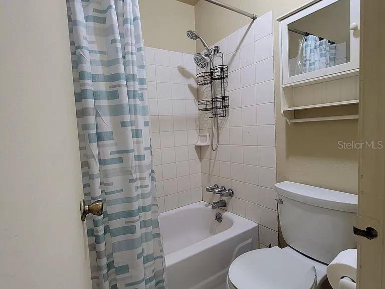 2811 Southwest Archer Road, Unit V176 Gainesville, FL 32608 - Photo 14 of 23