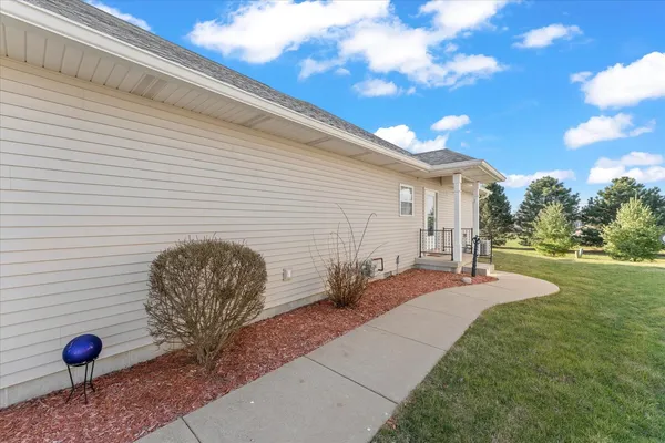 $269,900 | 1703 Timber Wolf Lane, Unit C, Mahomet, IL 61853