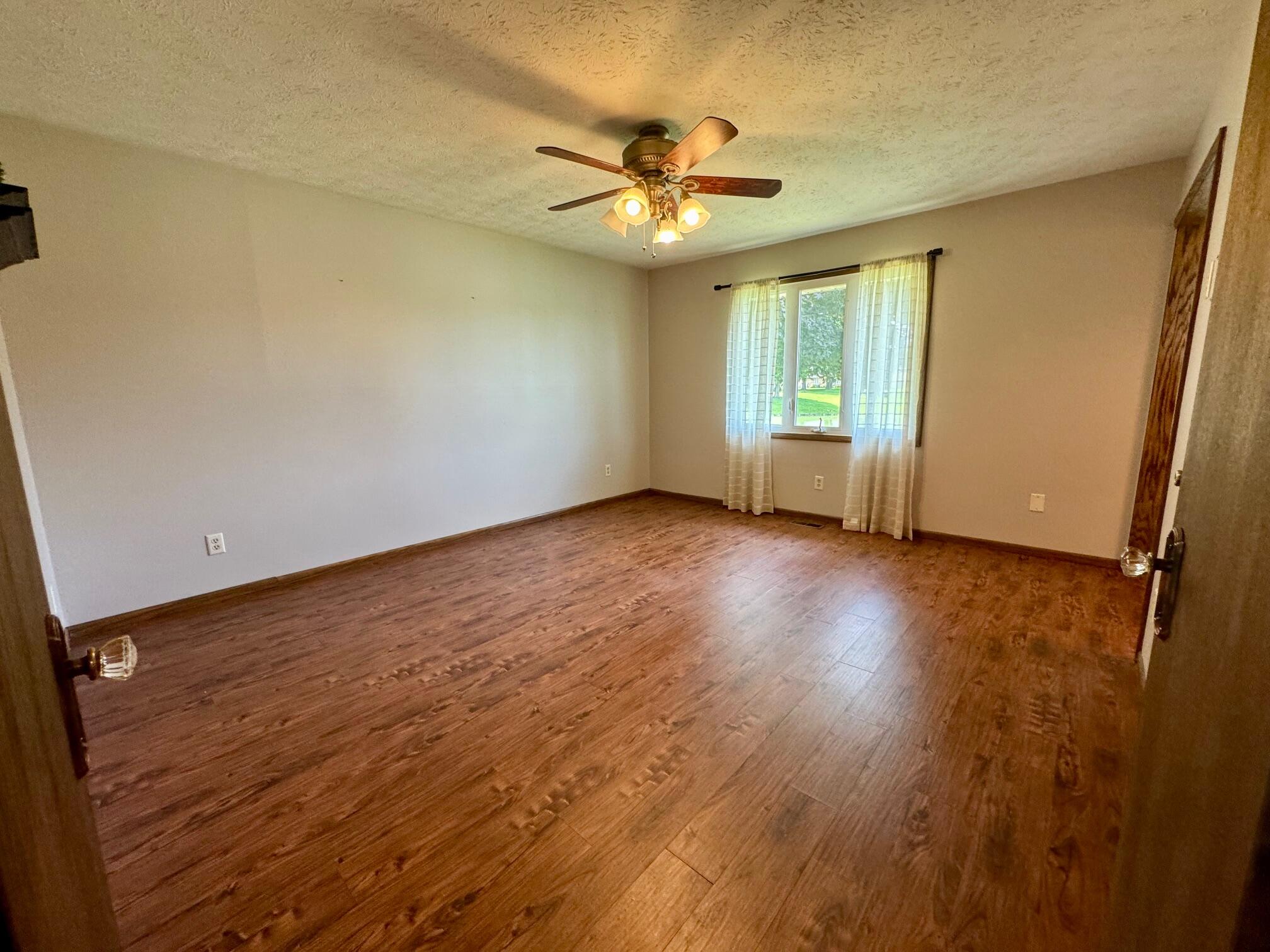 3327 Flowerdale Road Springfield, OH 45504 - Photo 14 of 34