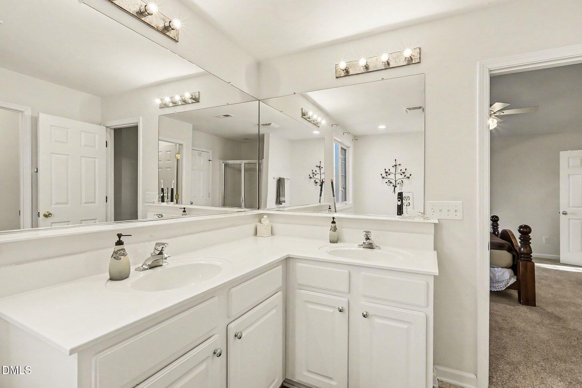 100 Rocca Circle Raleigh, NC 27603 - Photo 20 of 27 Primary Bathroom