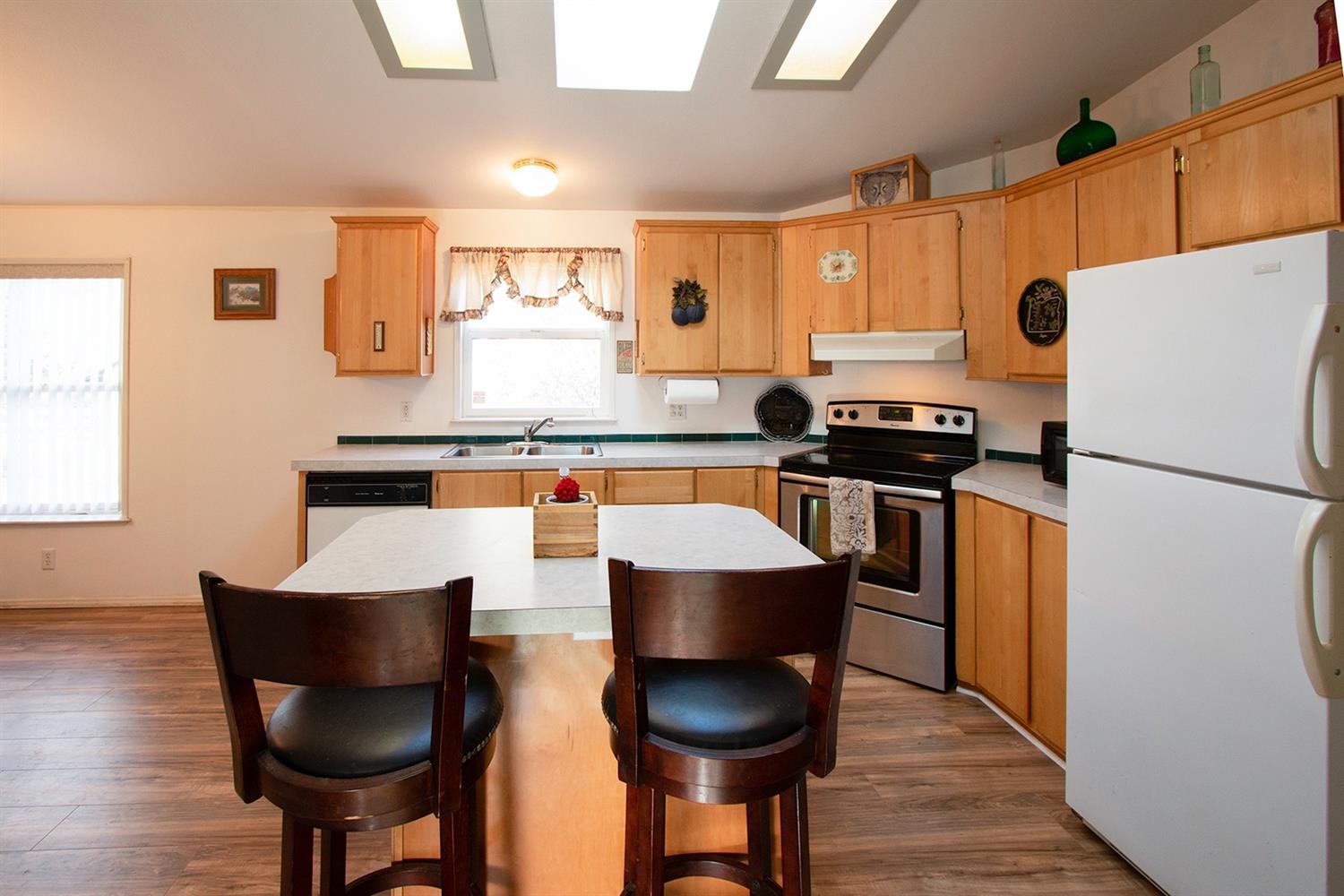 1015 Caves Camp Road Williams, OR 97544 - Photo 12 of 34 Additional Photo