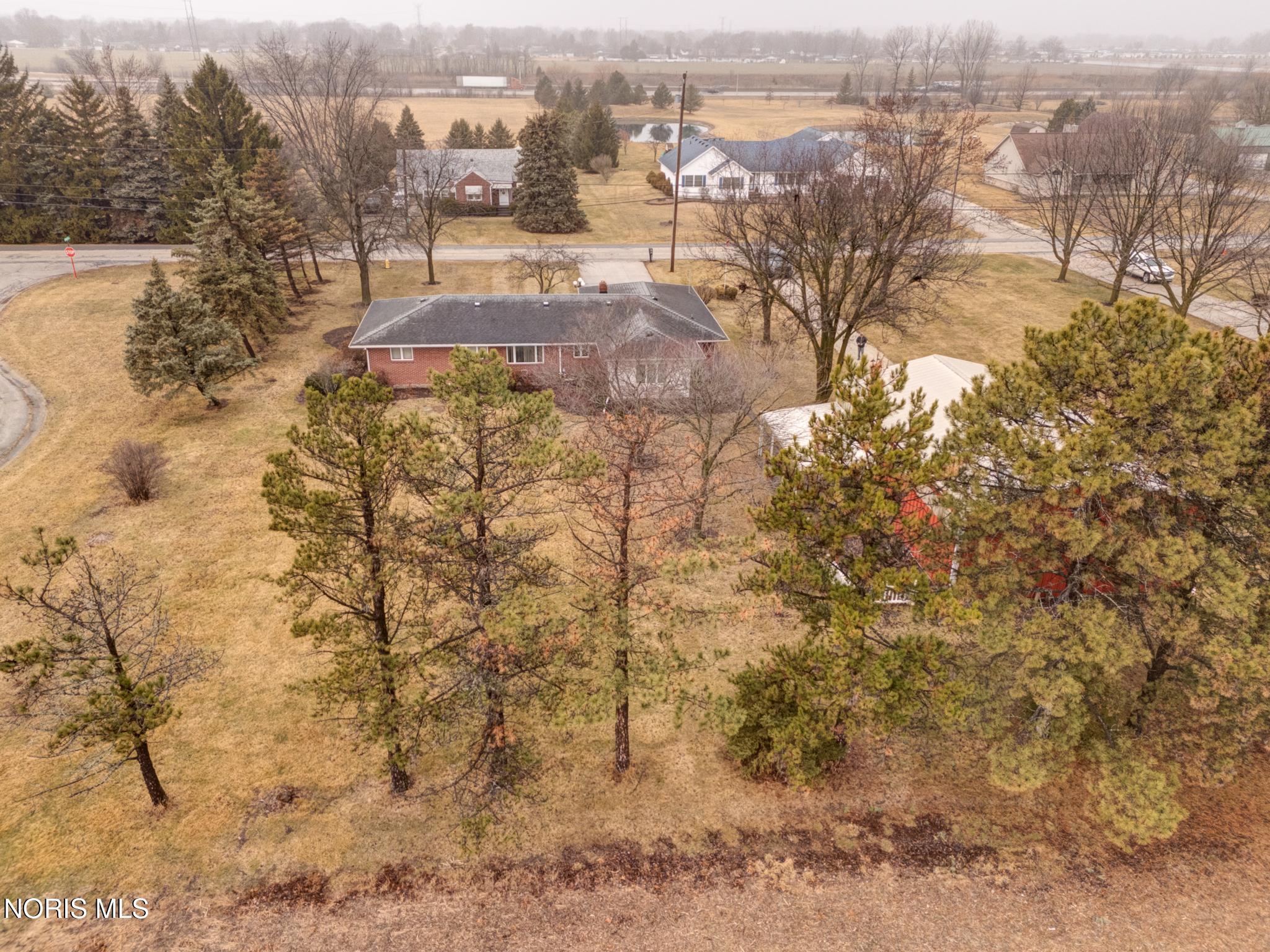 30236 Lemoyne Road Walbridge, OH 43465 - Photo 8 of 45 BACK