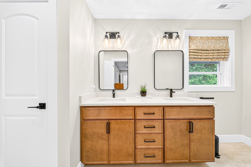2 Sequoia Street Billerica, MA 01821 - Photo 29 of 42 Gallery Image 29
