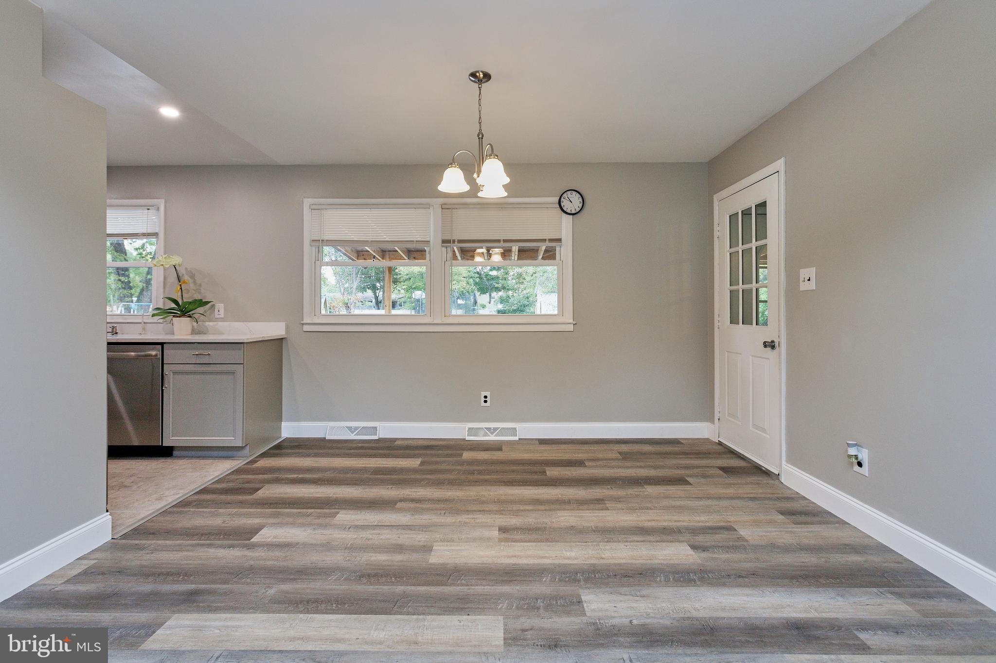 718 Farmington Road West Accokeek, MD 20607 - Photo 12 of 39