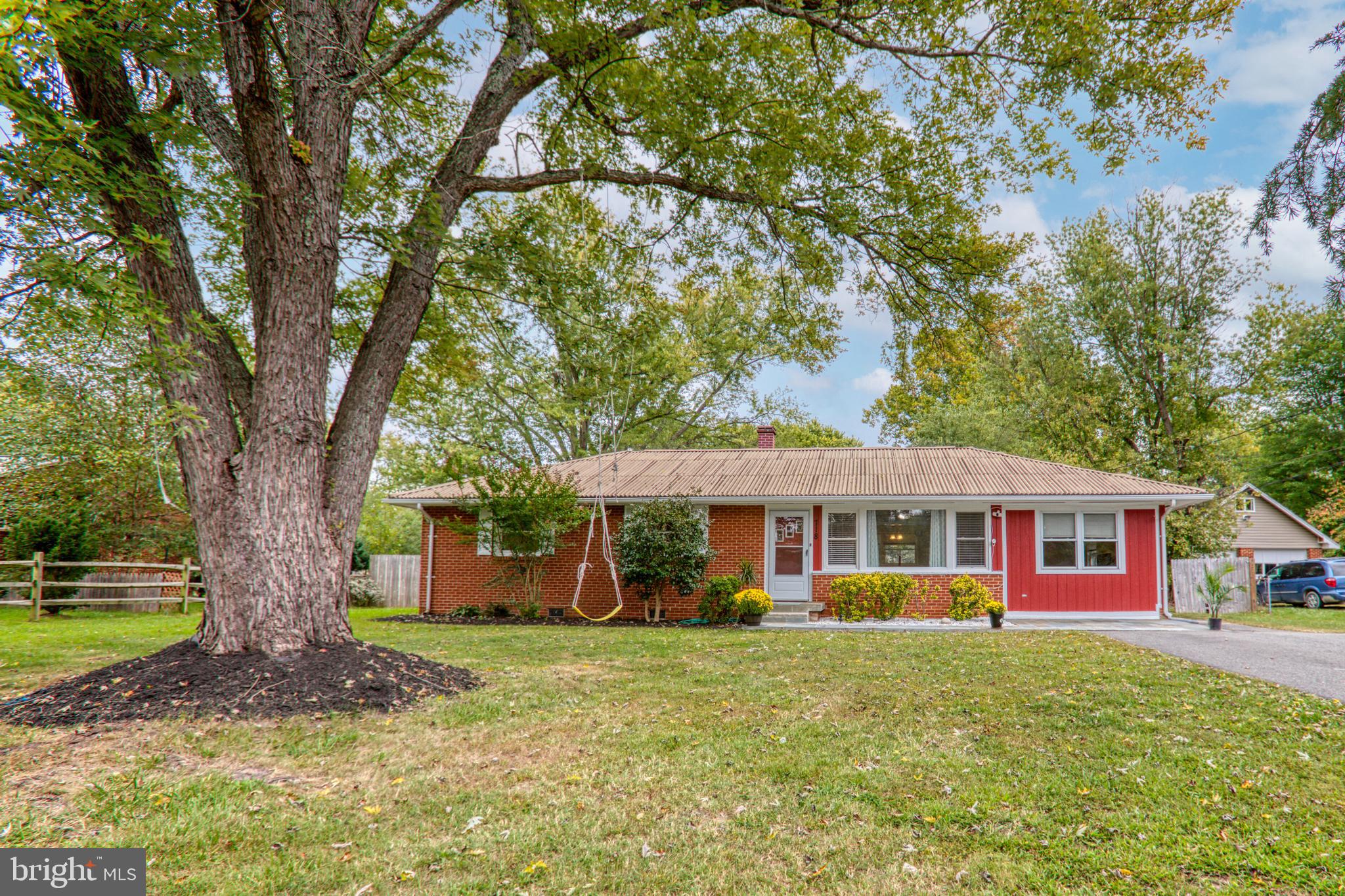 718 Farmington Road West Accokeek, MD 20607 - Photo 4 of 39