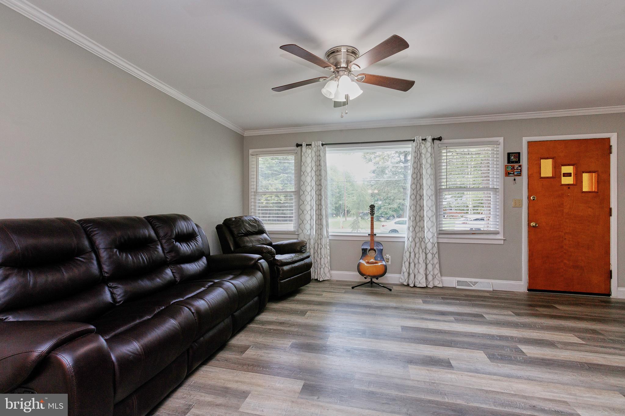 718 Farmington Road West Accokeek, MD 20607 - Photo 10 of 39