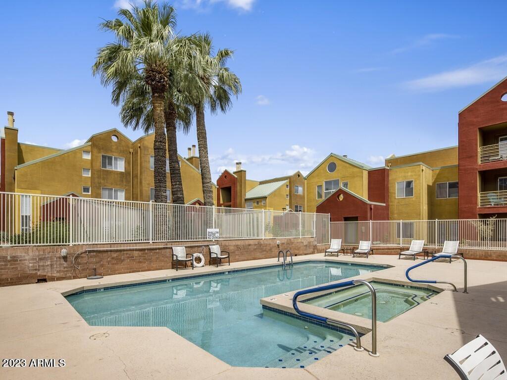 154 West 5th Street Tempe, AZ 85281 - Photo 3 of 6 20230519232829758174000000-o