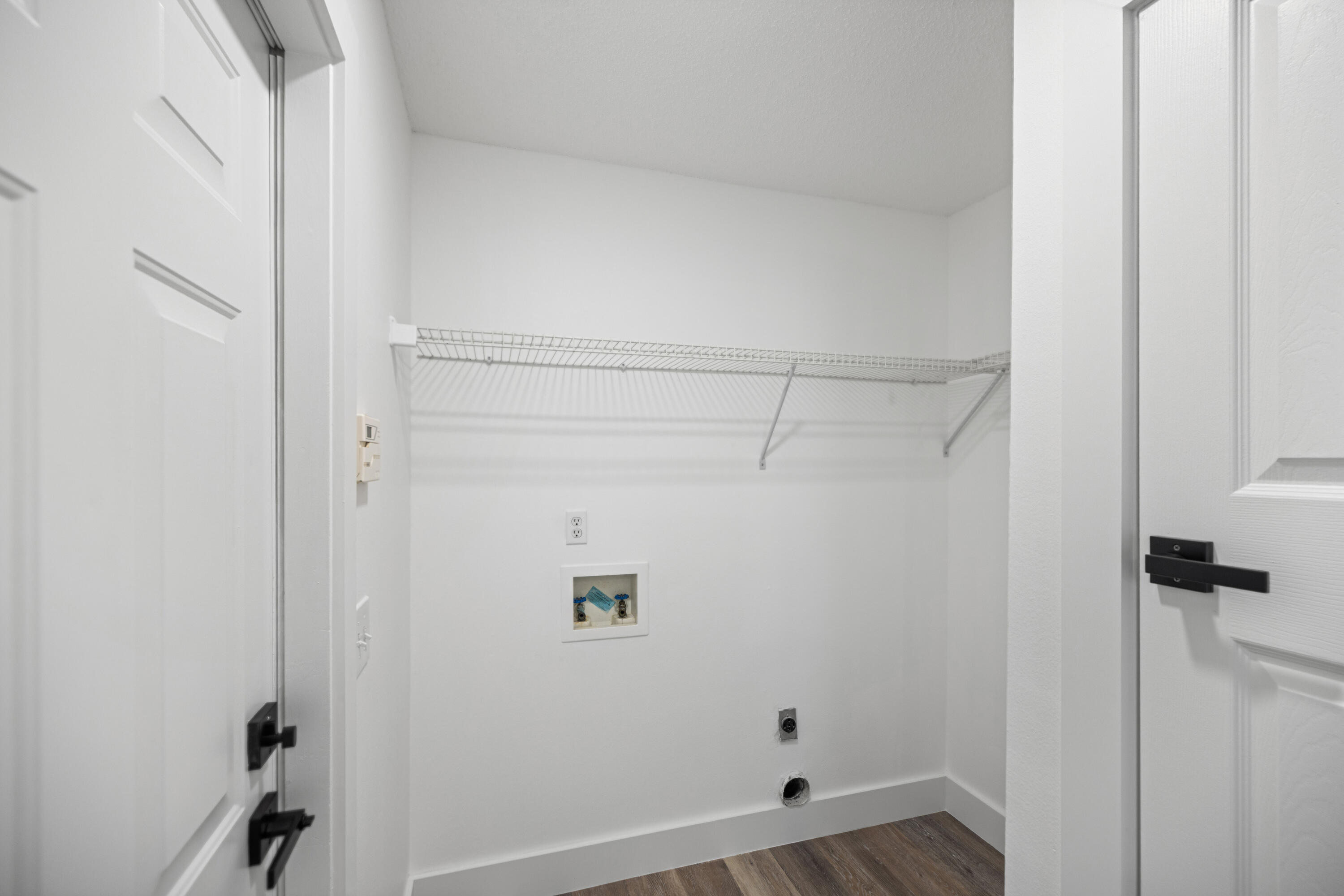 2001 Jessica Way Navarre, FL 32566 - Photo 43 of 73 a view of small space