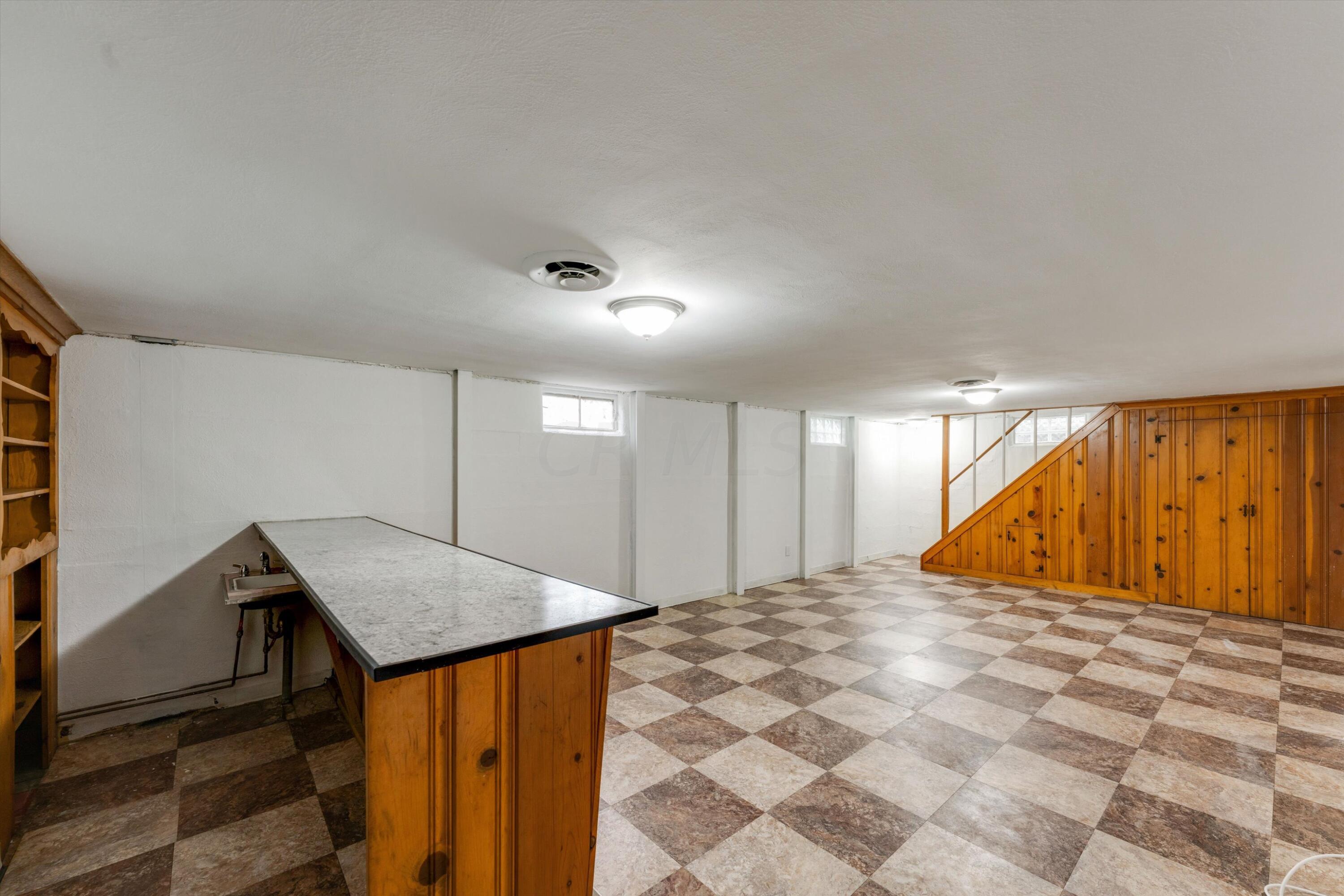 1434 Kenwick Road Columbus, OH 43209 - Photo 35 of 46 38-dsc04009-dsc04011