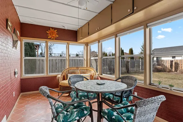 $359,900 | 762 St Joseph Street, De Pere, WI 54115