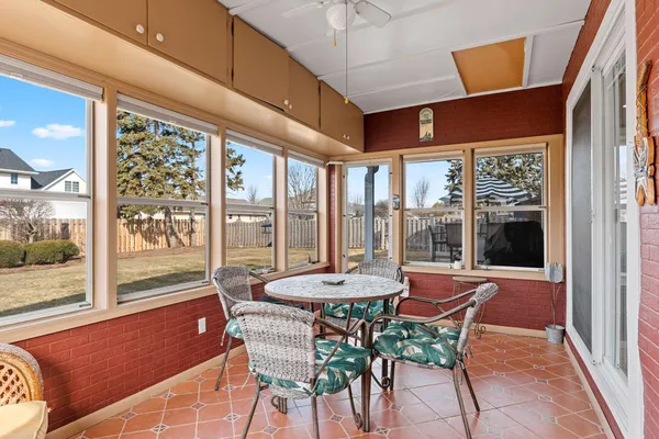 $359,900 | 762 St Joseph Street, De Pere, WI 54115