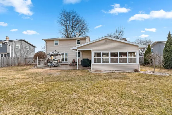 $359,900 | 762 St Joseph Street, De Pere, WI 54115