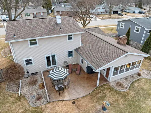 $359,900 | 762 St Joseph Street, De Pere, WI 54115